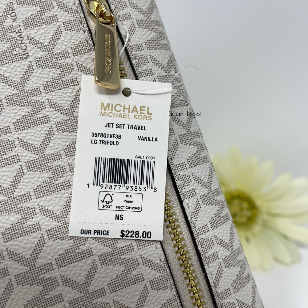 Michael Kors JST Large Trifold Wallet - Picture 6 of 10